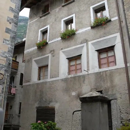 Nyaraló Casetta Villa di Chiavenna