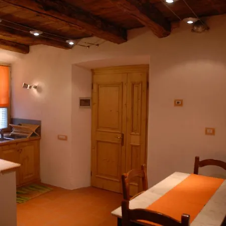 Casetta * Villa di Chiavenna